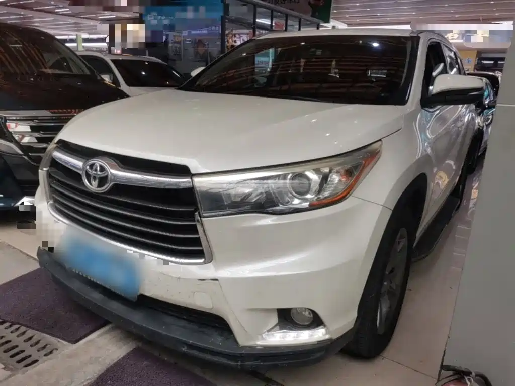 Toyota Highlander — миниатюра 2
