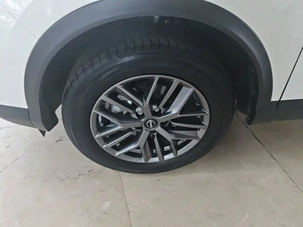 Nissan Qashqai — миниатюра 23