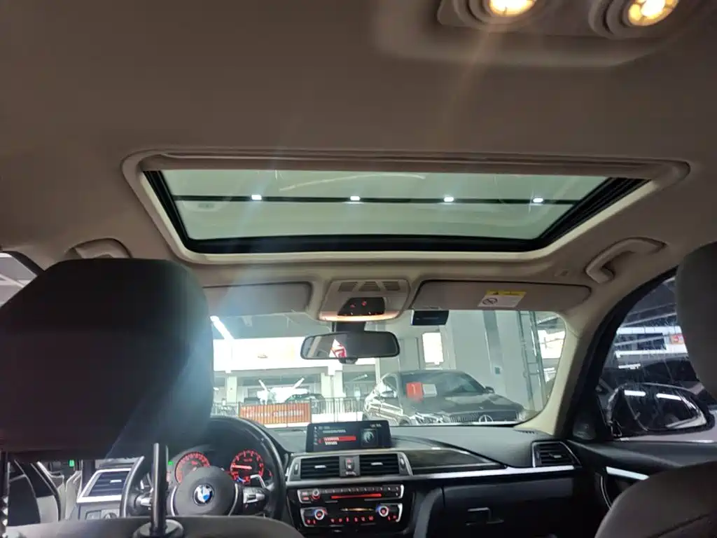 BMW 3 Series — миниатюра 18