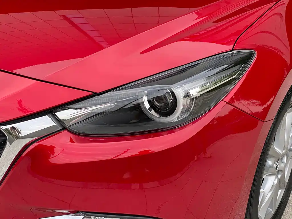 Mazda 3 Axela — миниатюра 11