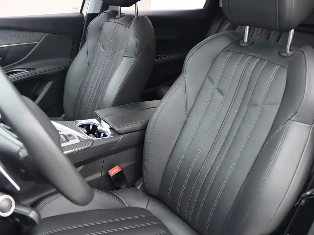 Peugeot 4008 — миниатюра 7