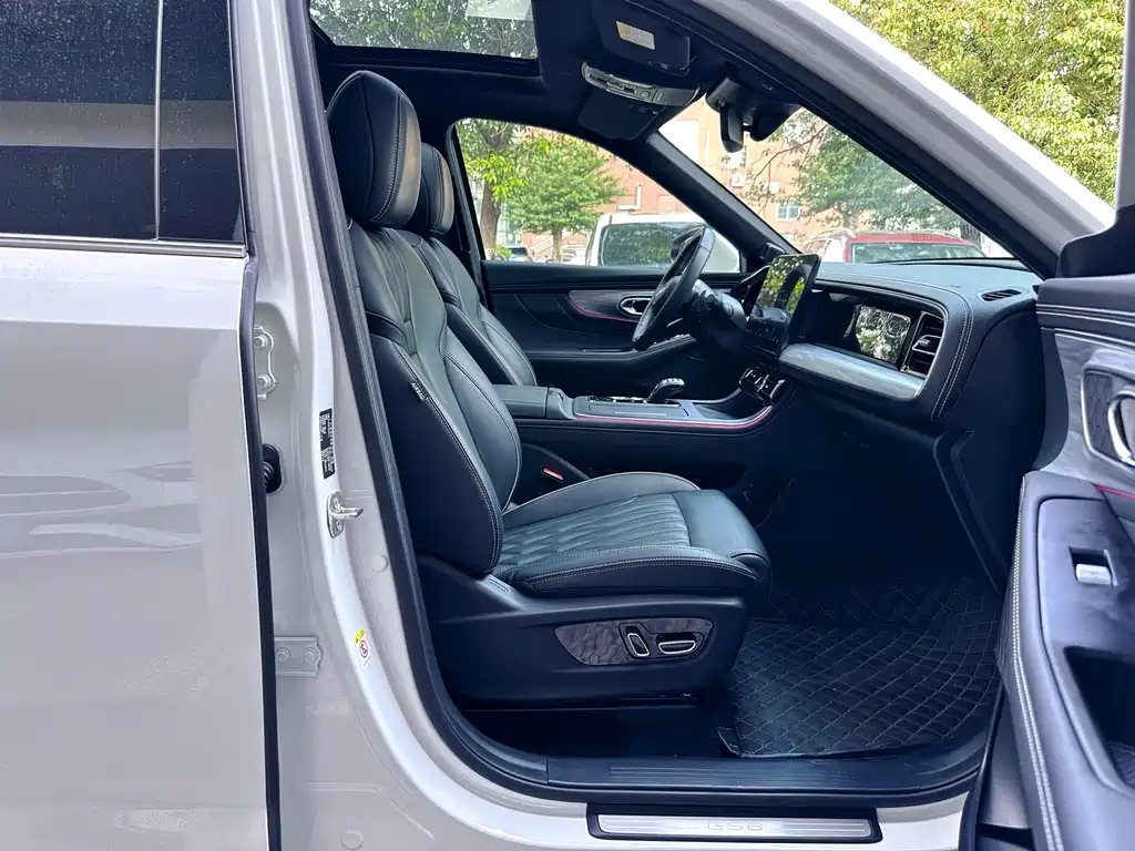 GAC Motor Trumpchi GS8 — миниатюра 9