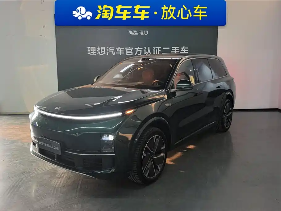 Li Auto Li L9 2025