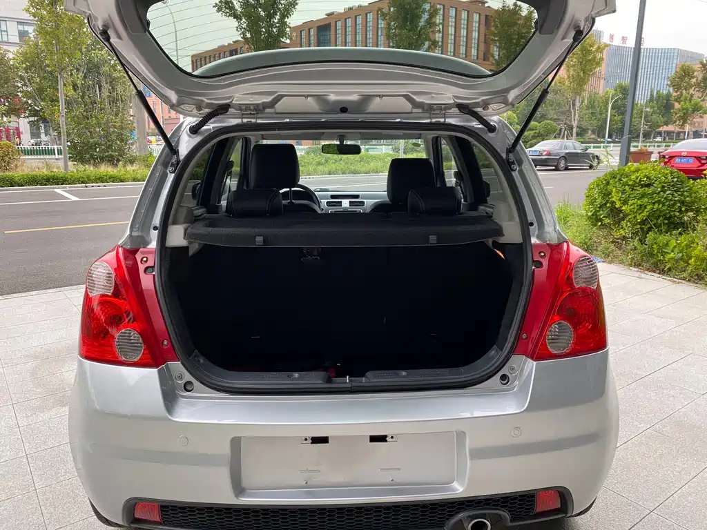 Suzuki Swift — миниатюра 16