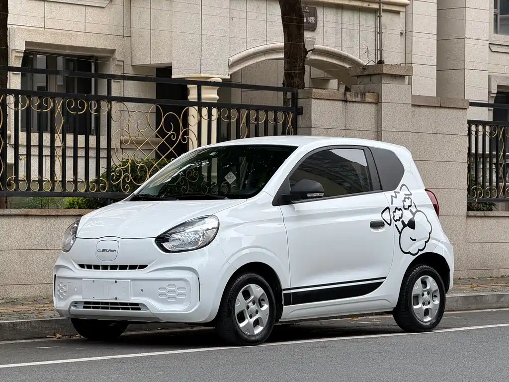 Roewe Clever 2021