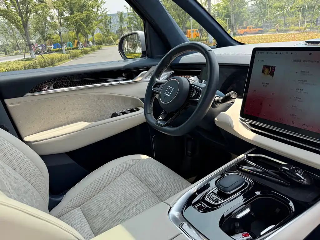 ZEEKR EXTREME KRYPTON 009