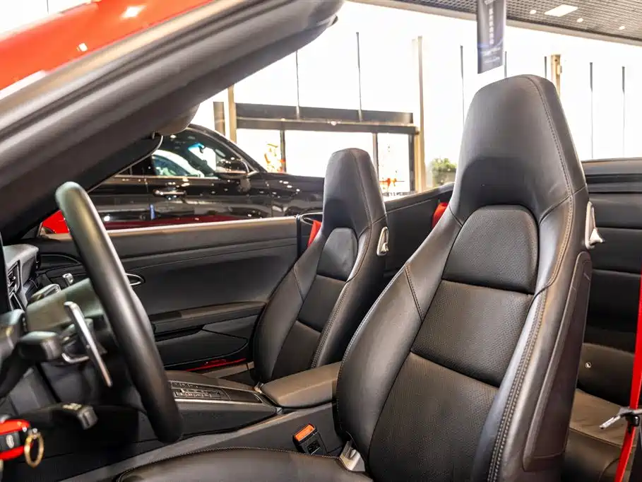 Porsche 911 2012 Carrera Cabriolet 3.4L