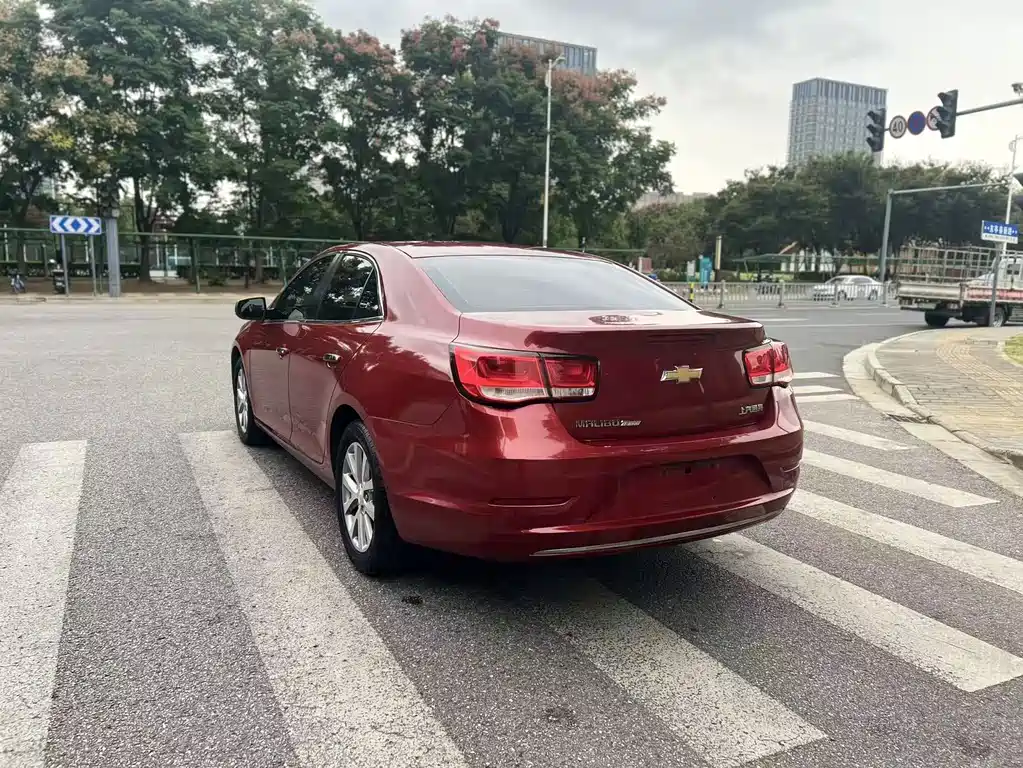 Chevrolet Malibu — миниатюра 4
