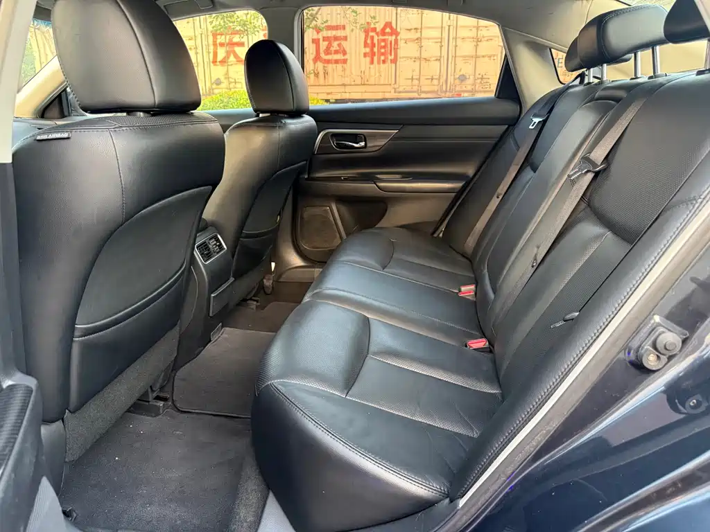 Nissan Teana — миниатюра 8