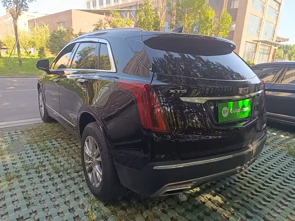 Cadillac XT5 — миниатюра 5