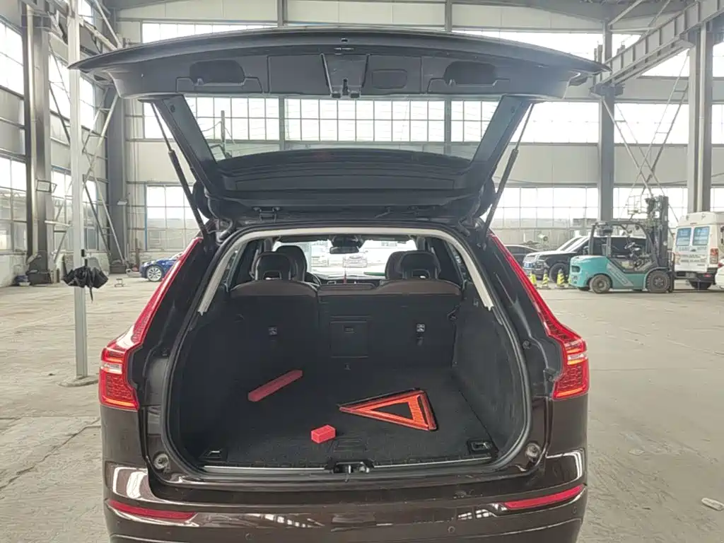 Volvo XC60 — миниатюра 19