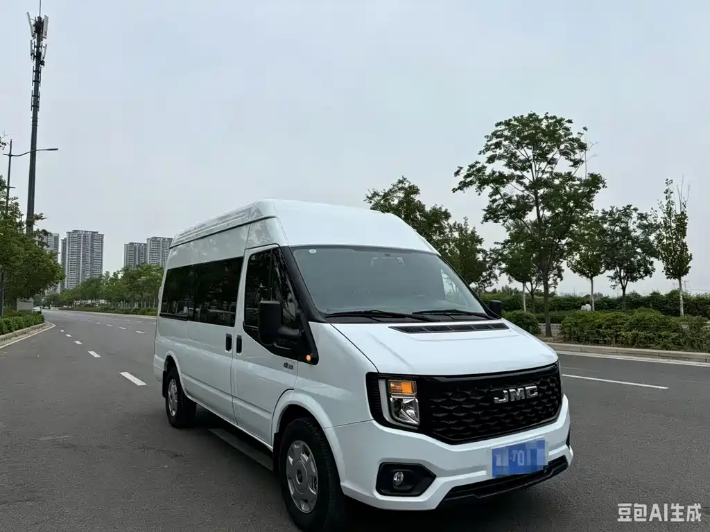 JMC JMC Fushun — миниатюра 2