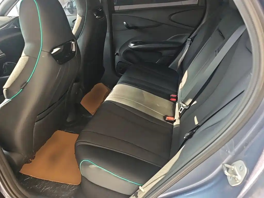 BYD Dolphin — миниатюра 17