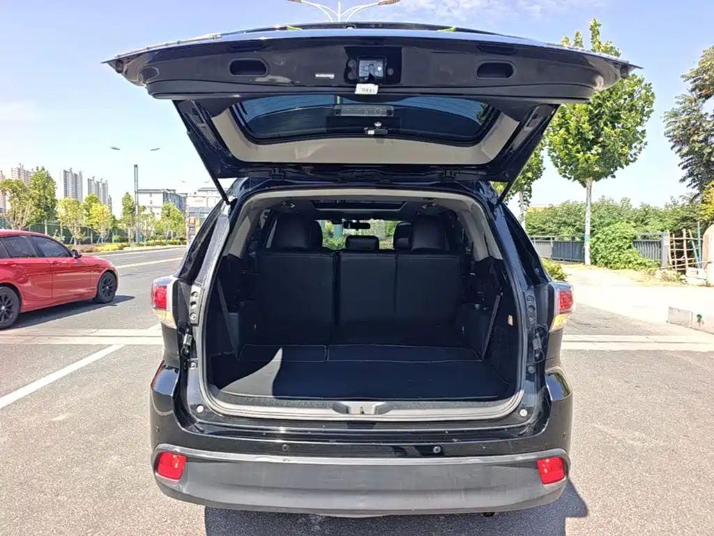 Toyota Highlander — миниатюра 19