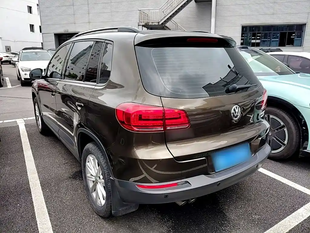 Volkswagen Tiguan — миниатюра 5