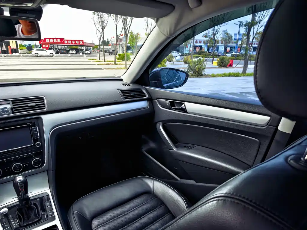 Volkswagen Passat — миниатюра 15