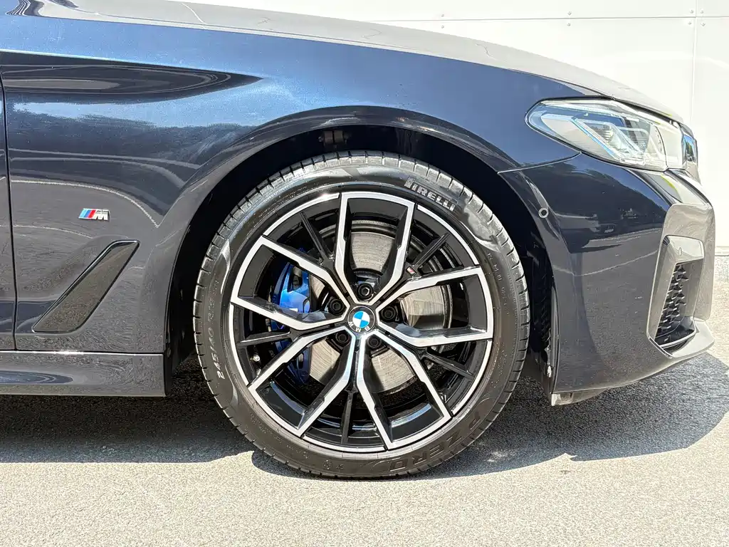 BMW 5 Series (Import) — миниатюра 12