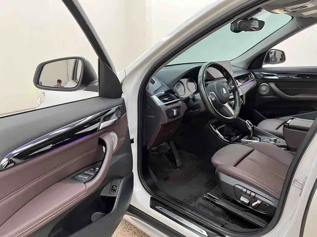 BMW X1 2022 sDrive20Li Premium