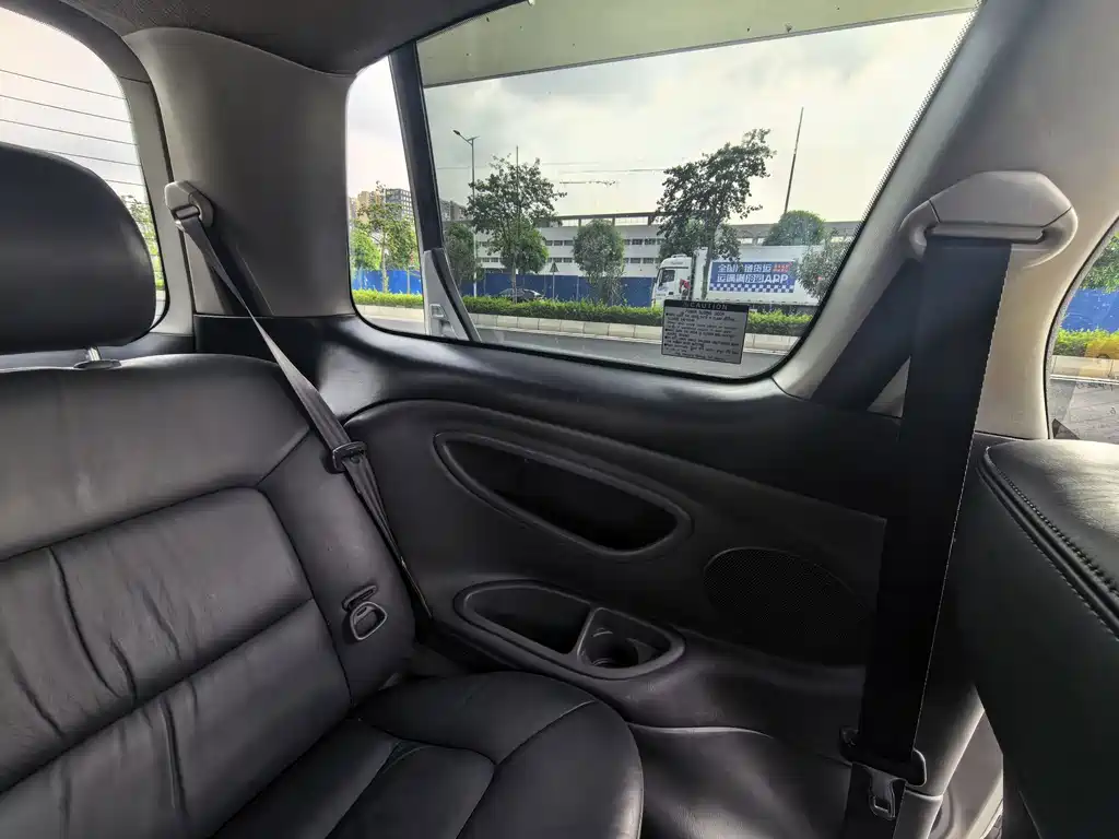 Toyota Previa — миниатюра 15