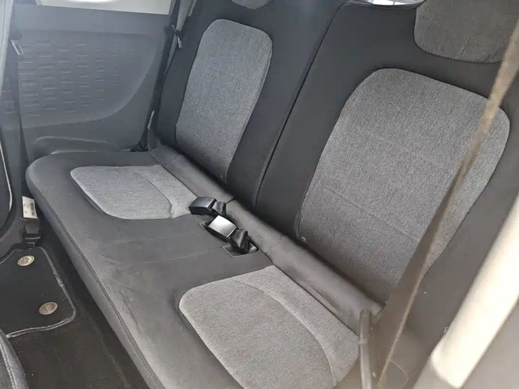 Wuling MINIEV — миниатюра 17