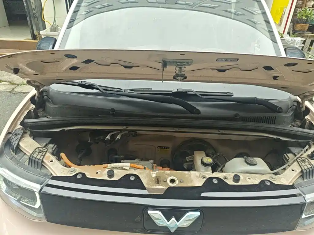Wuling MINIEV — миниатюра 20