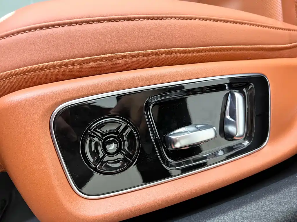 Li Auto Li L9 — миниатюра 19