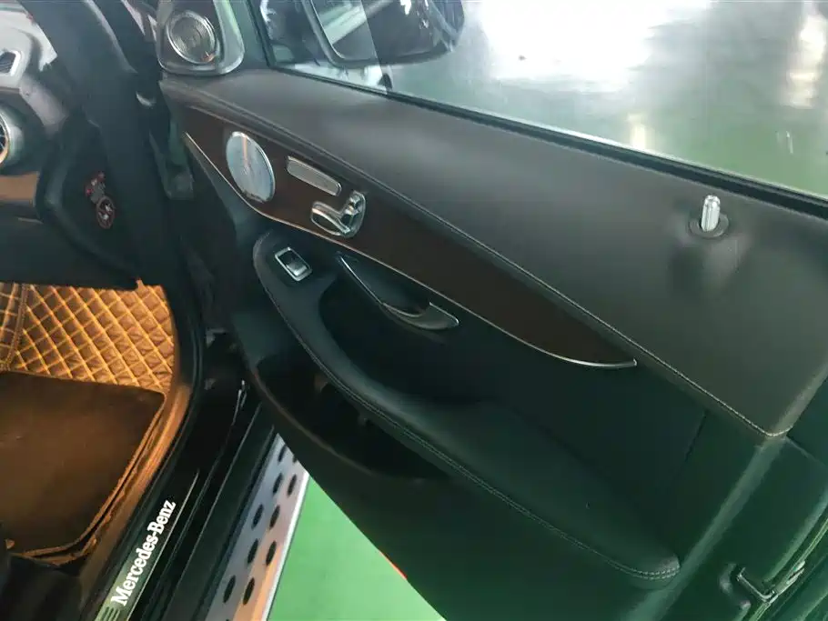 Mercedes-Benz GLC 2021 GLC 300 L 4MATIC