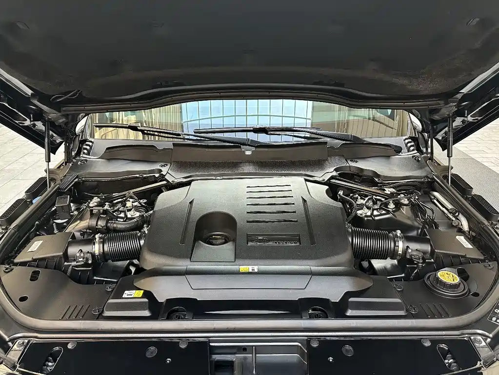Land Rover Range Rover — миниатюра 14