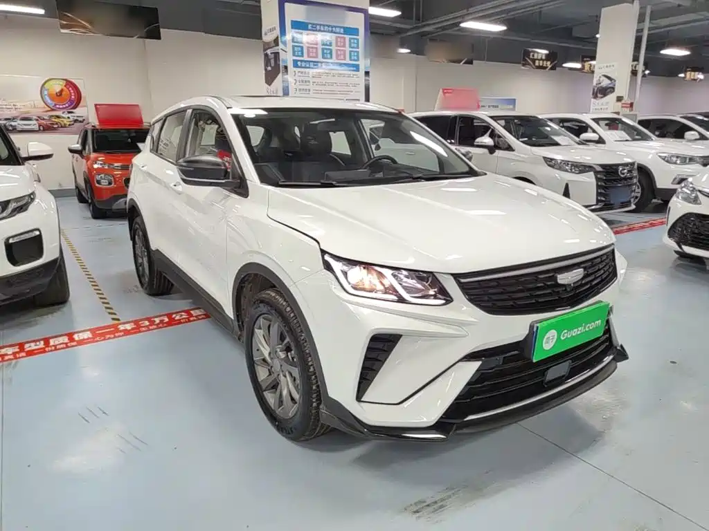 Geely Binyue — миниатюра 4