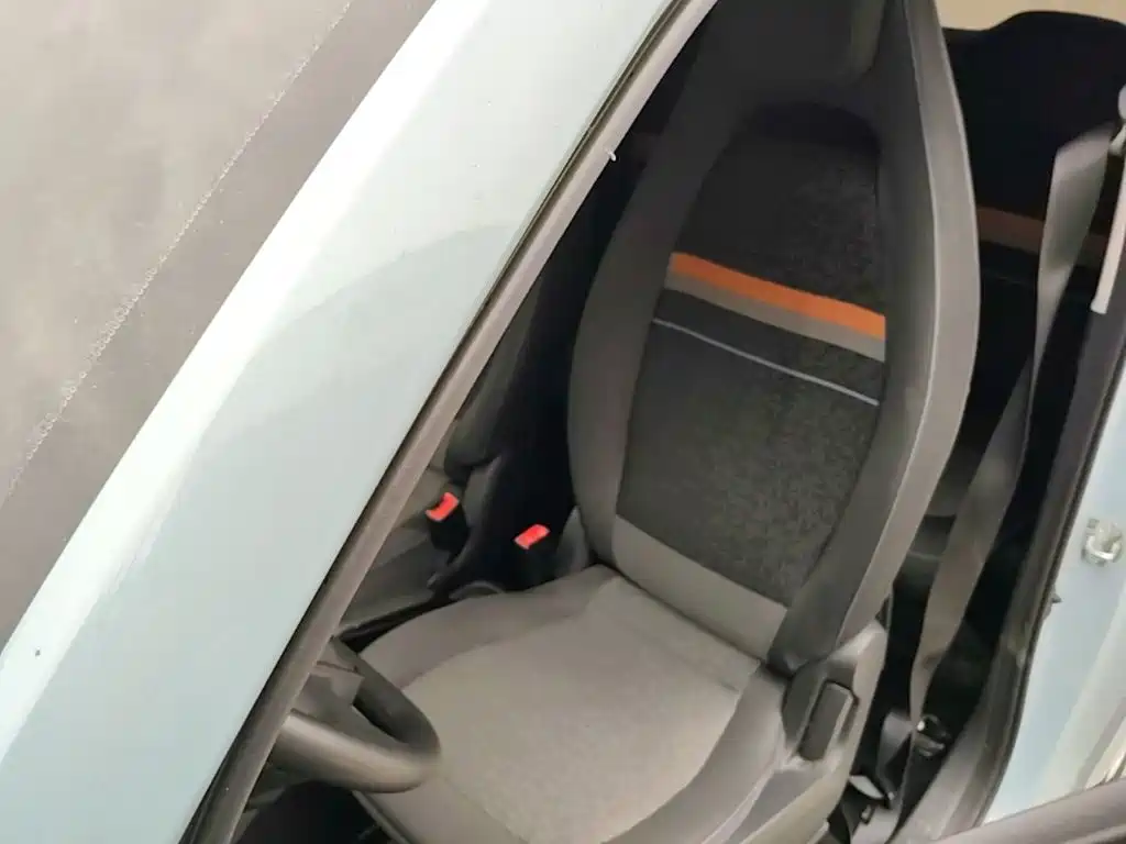 Wuling MINIEV — миниатюра 15