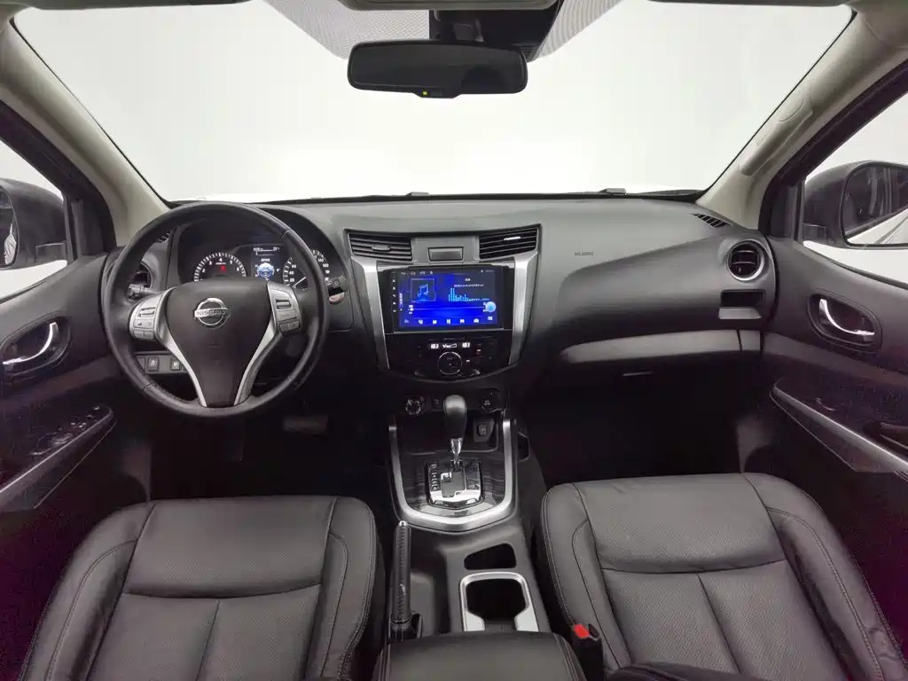 Nissan Terra 2018 2.5L AT Flagship