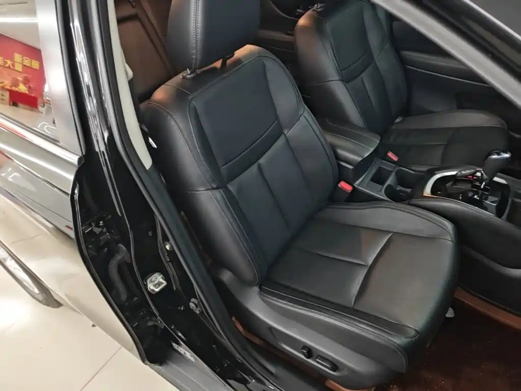 Nissan X-Trail — миниатюра 25