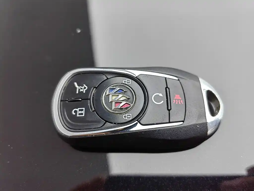 Buick Enclave — миниатюра 19