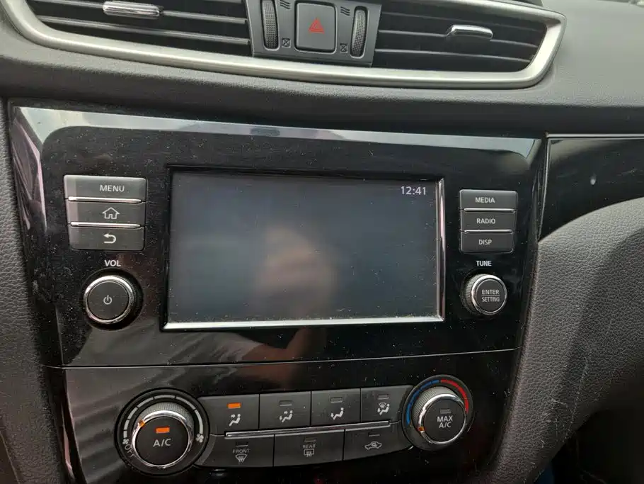 Nissan Qashqai — миниатюра 13