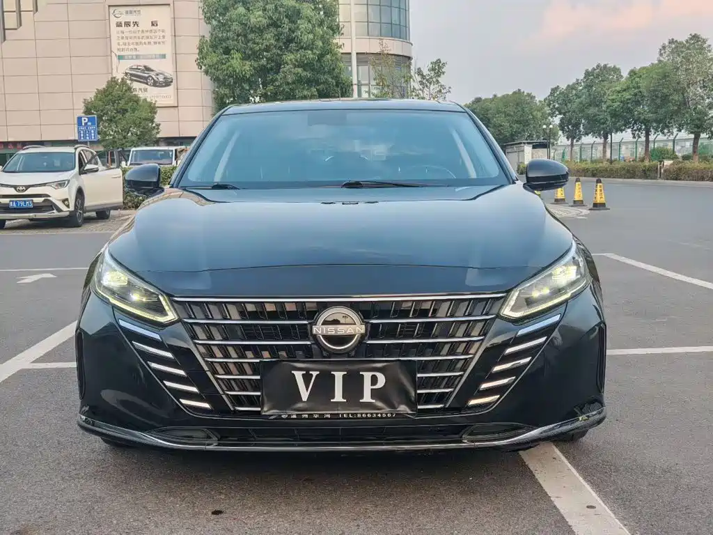 Nissan Teana — миниатюра 2