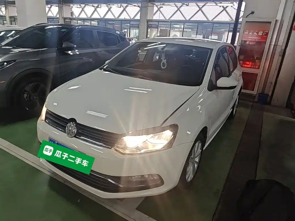 Volkswagen Polo 2016
