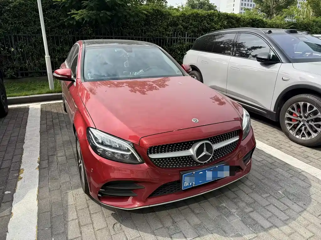 Mercedes-Benz C-Class — миниатюра 2