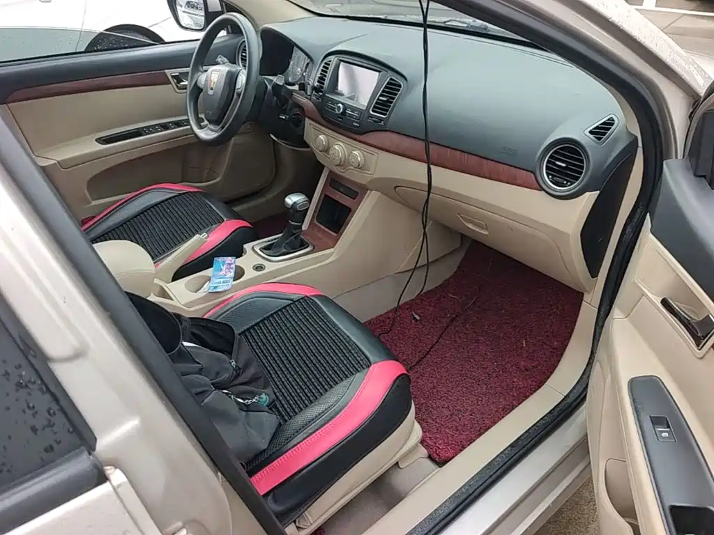 Roewe 350 — миниатюра 9