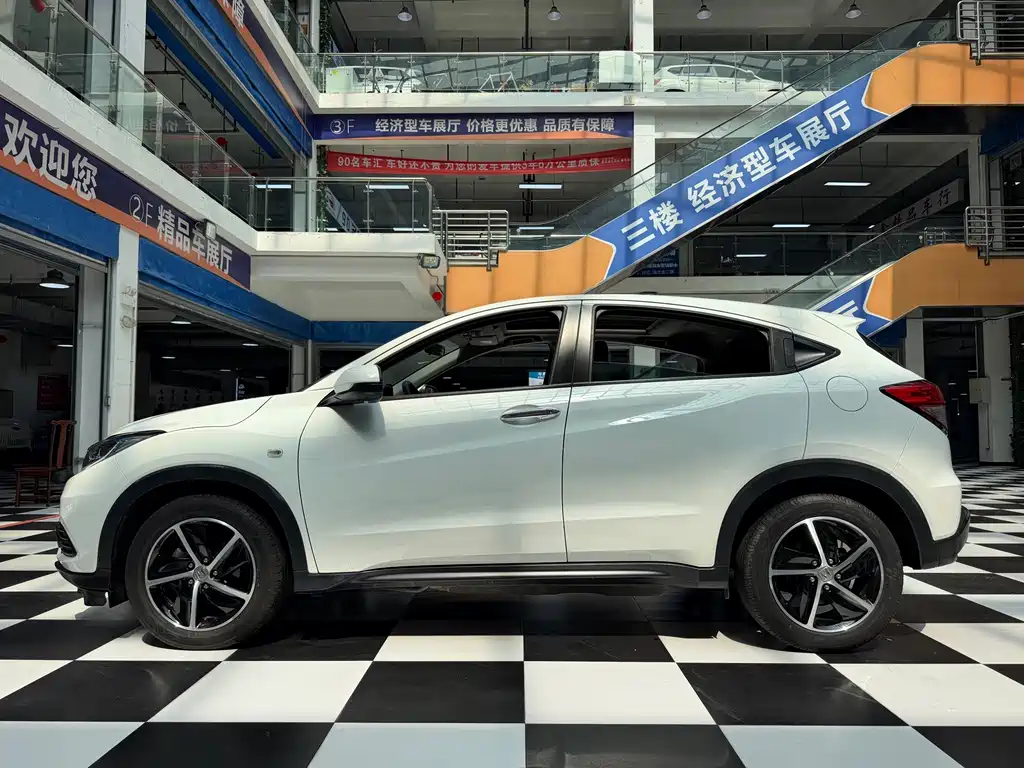 Honda Vezel — миниатюра 14