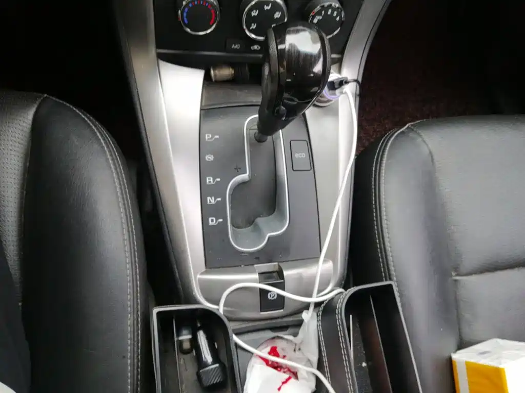 Chevrolet Captiva — миниатюра 11