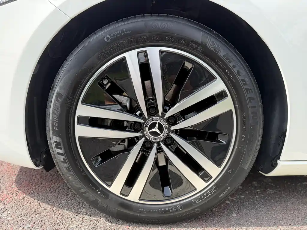 Mercedes-Benz A-Class — миниатюра 15