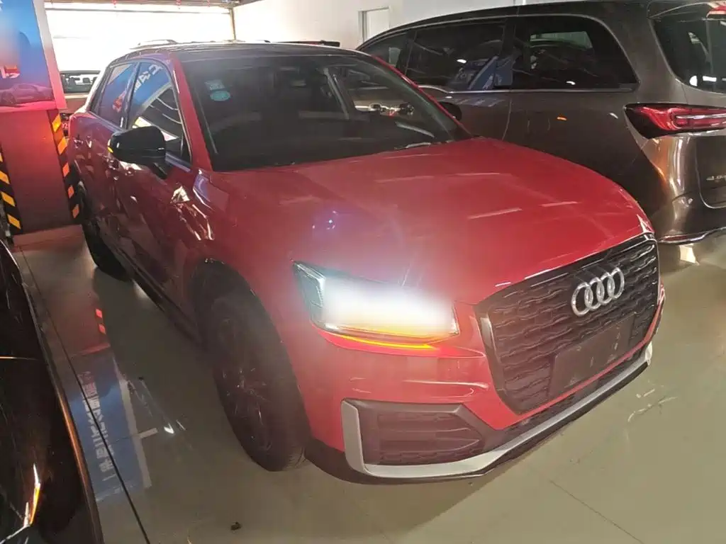 Audi Q2L — миниатюра 4