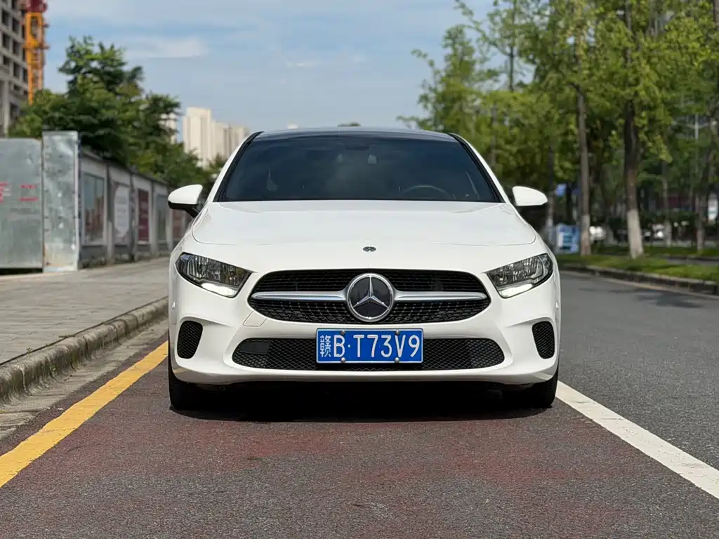 Mercedes-Benz A-Class — миниатюра 2
