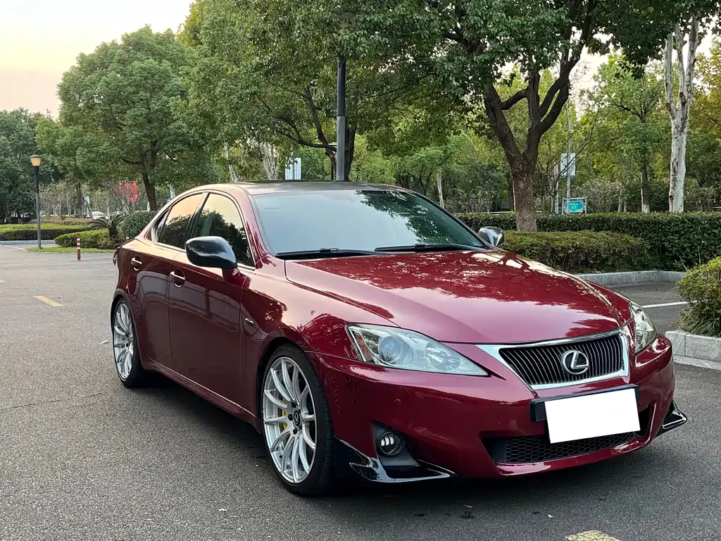 Lexus IS — миниатюра 3