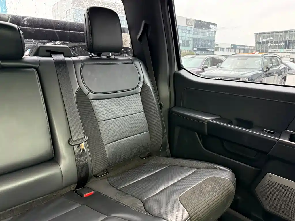 Ford F-150 Raptor — миниатюра 38