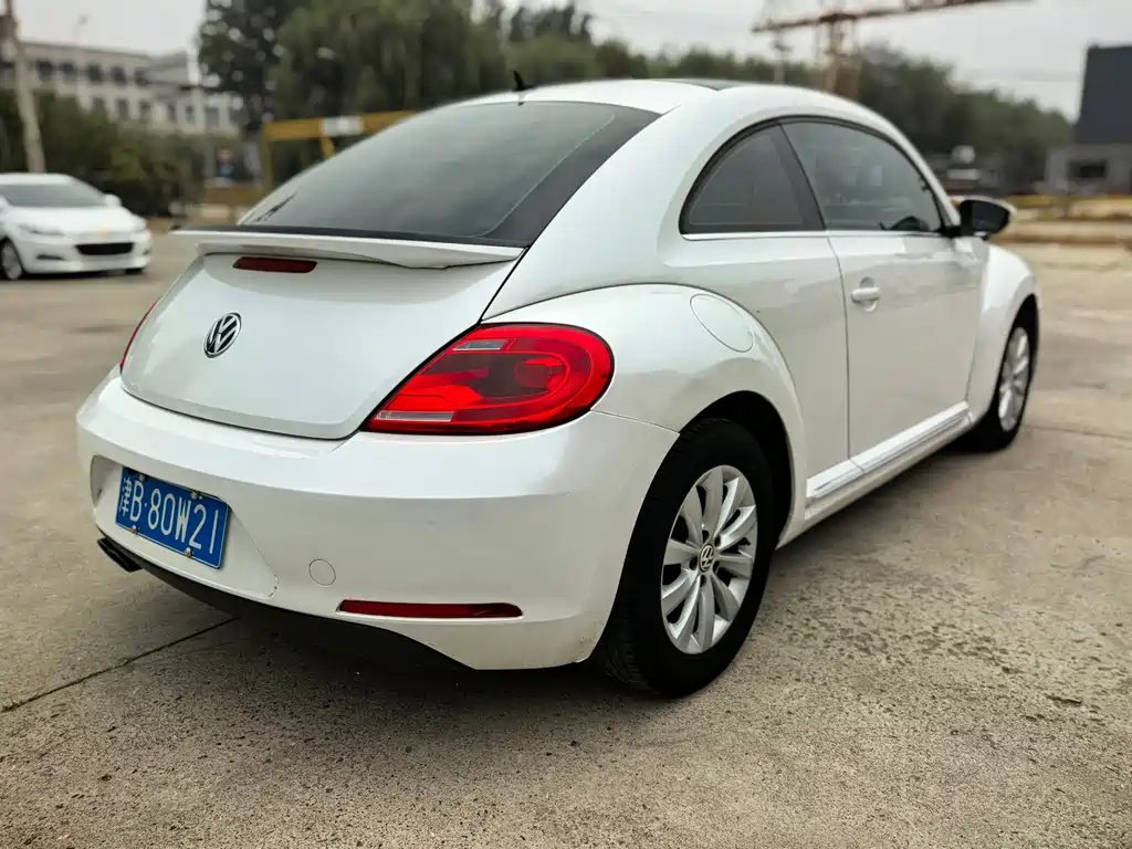 Volkswagen Beetle — миниатюра 7