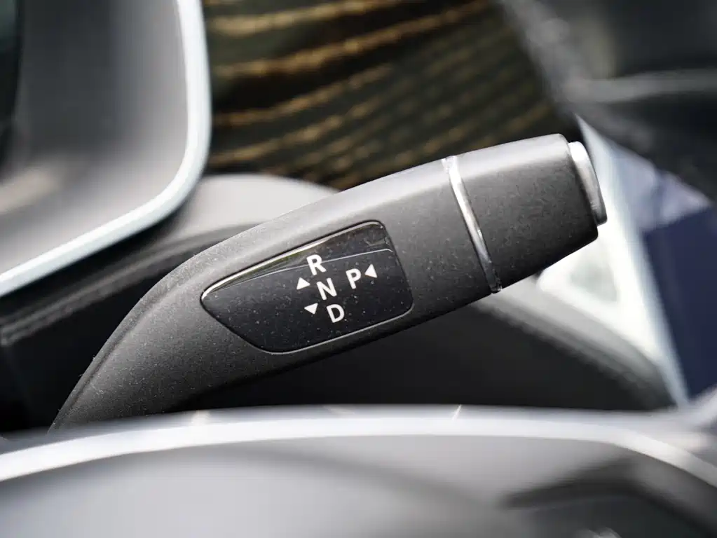 Tesla Model S — миниатюра 7
