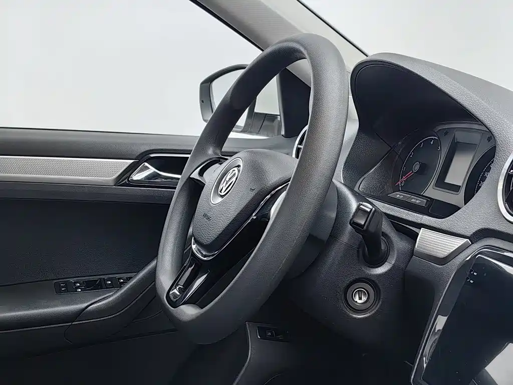 Volkswagen Jetta — миниатюра 22