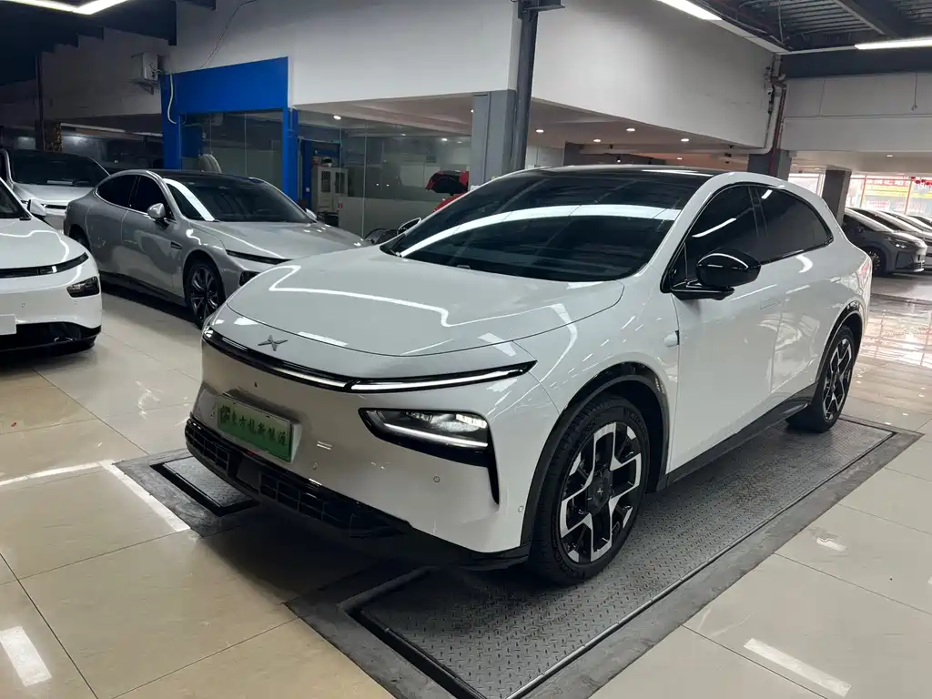 XPeng G7 — миниатюра 2