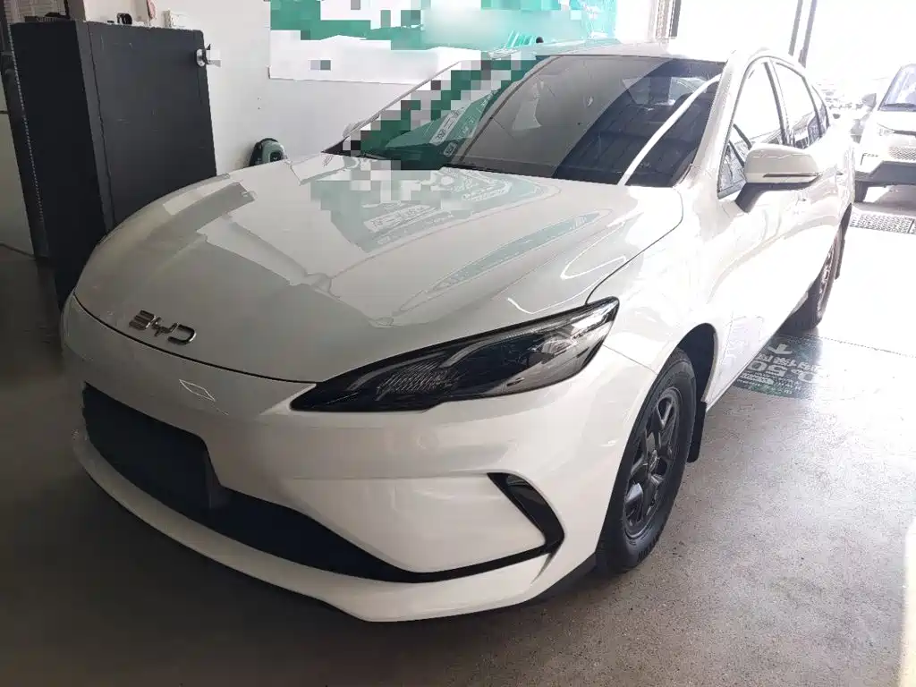 BYD Seal 05 DM-i